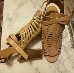Tan Block Heel Sandals Size 7W